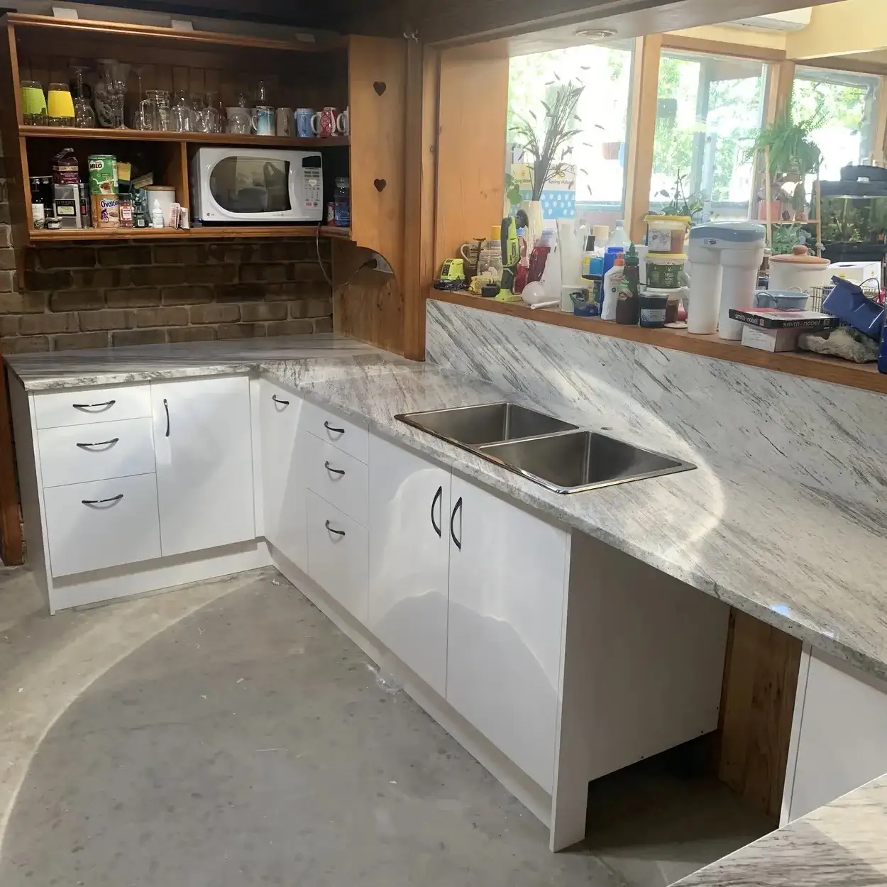 Image of a countertop completed by SA Marble and Granite.